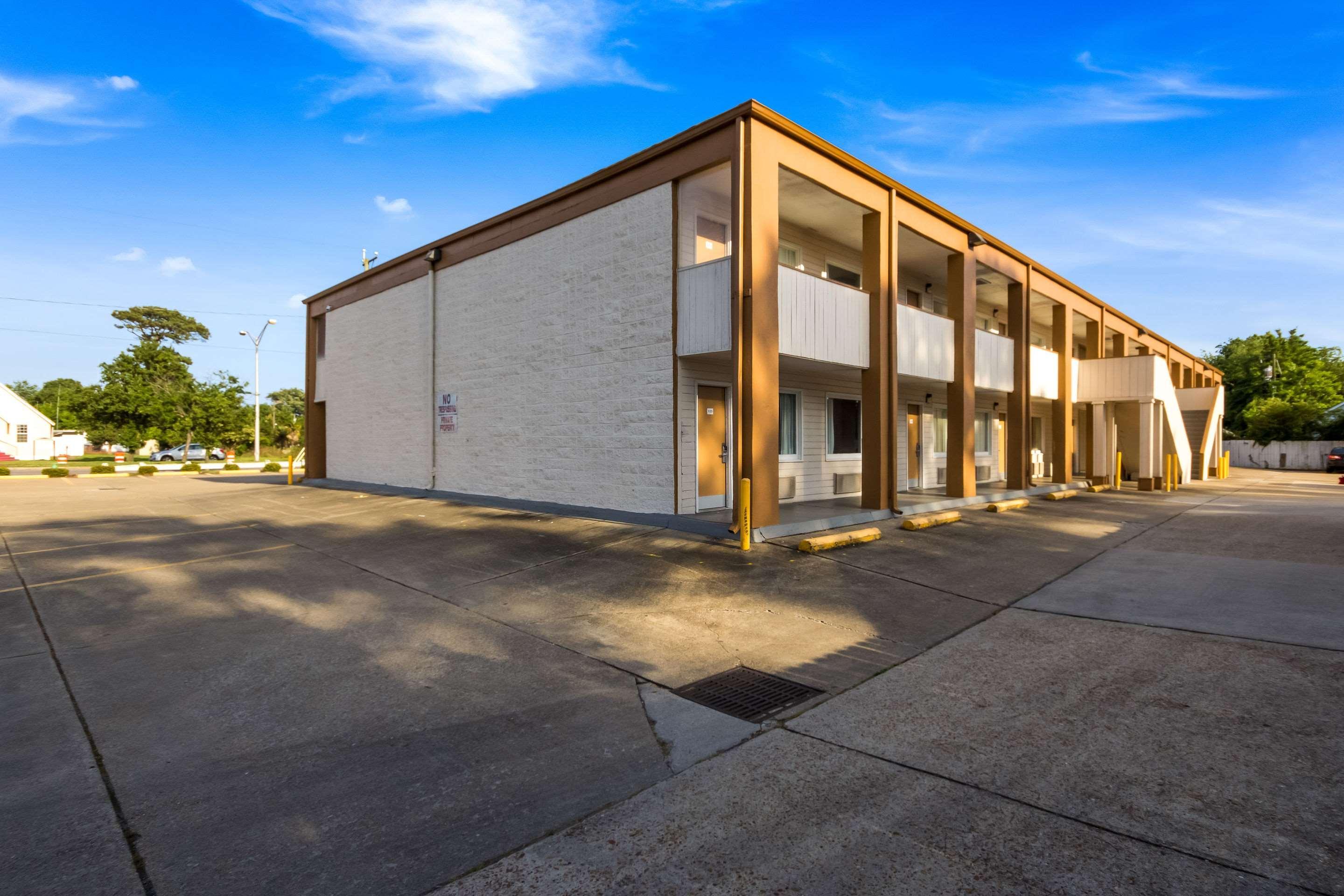 Econo Lodge Little Creek Norfolk Exterior foto